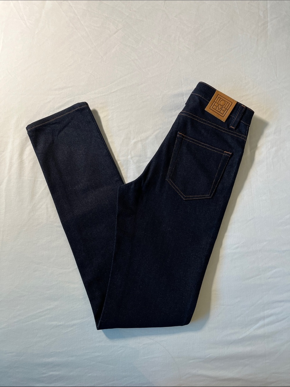 NWOT Toteme Dark Indigo Blue Straight Leg Jeans
